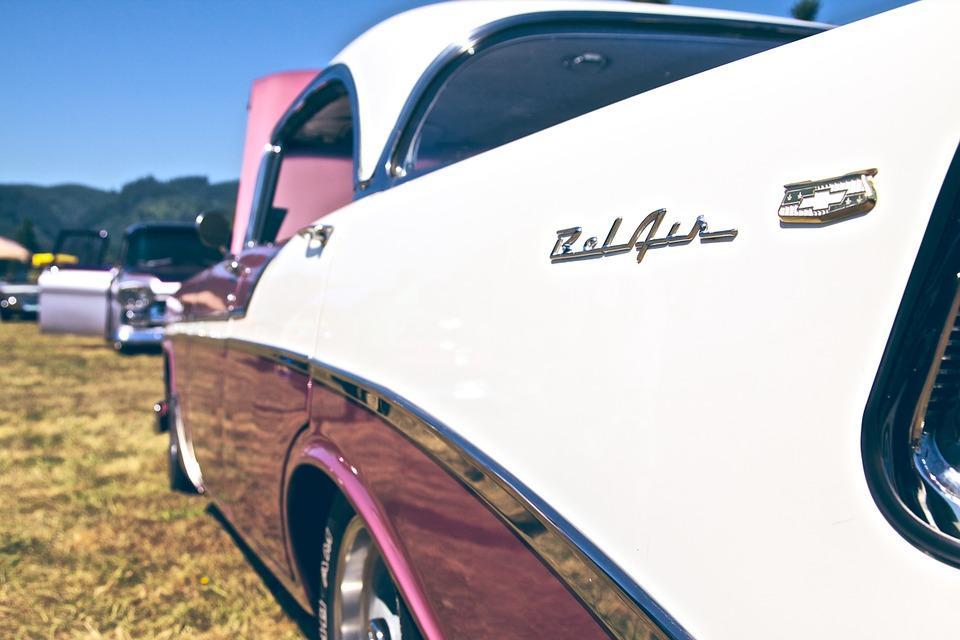 Classic Cars Wallpaper